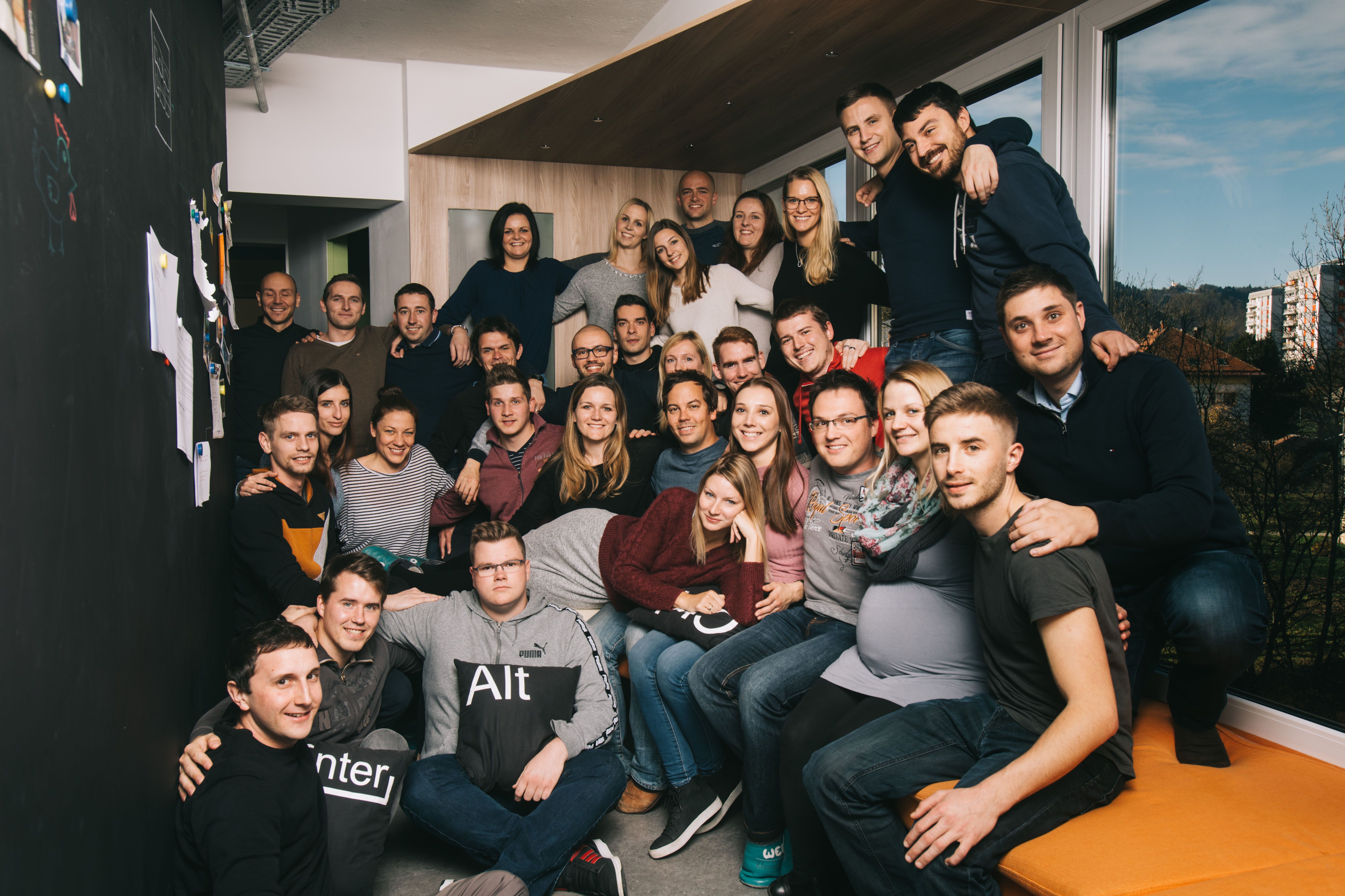 Optiweb skupinska fotografija 2018