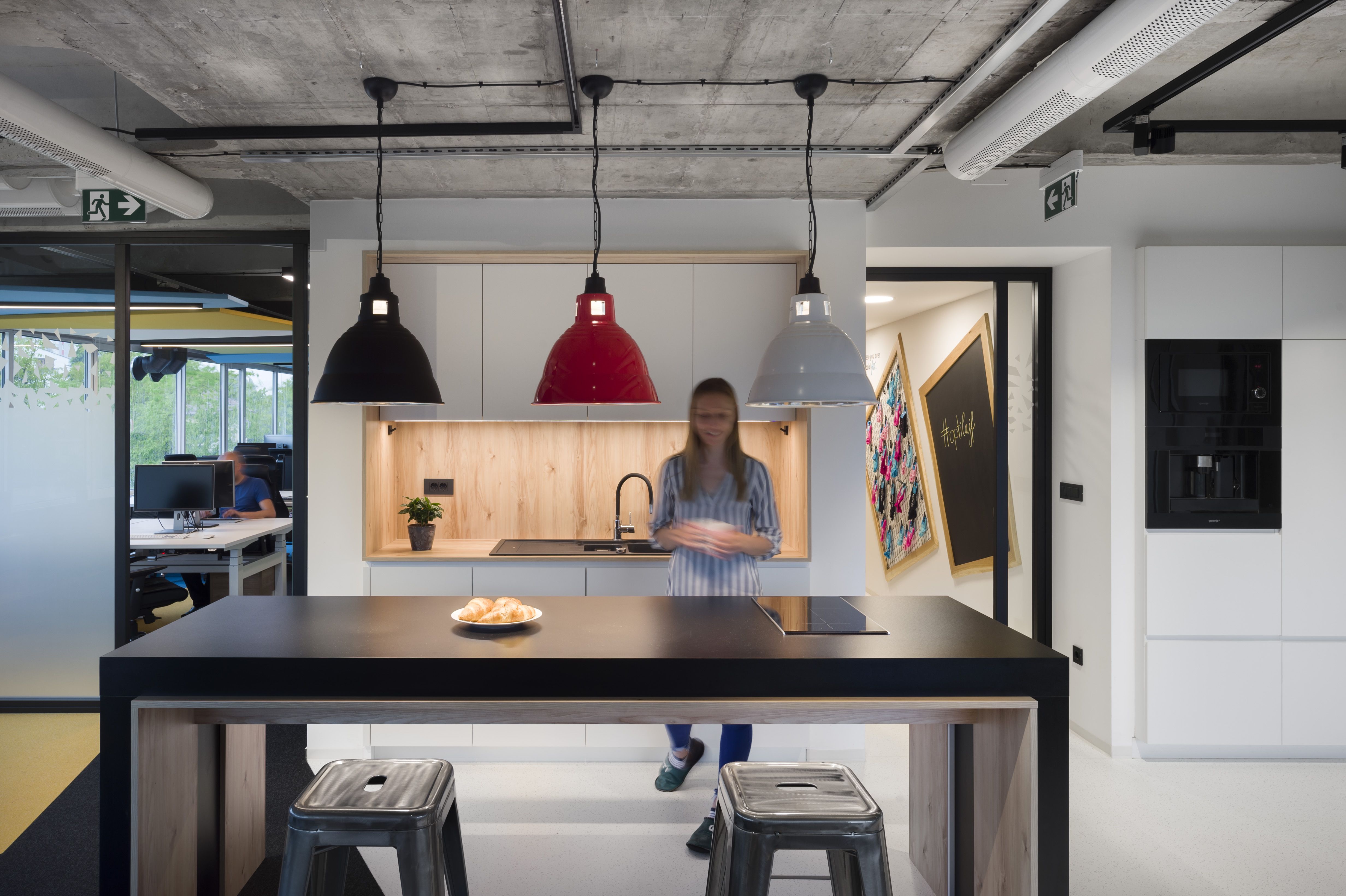 ANG_DSC4817_Optiweb_pisarne_foto_Janez_Marolt